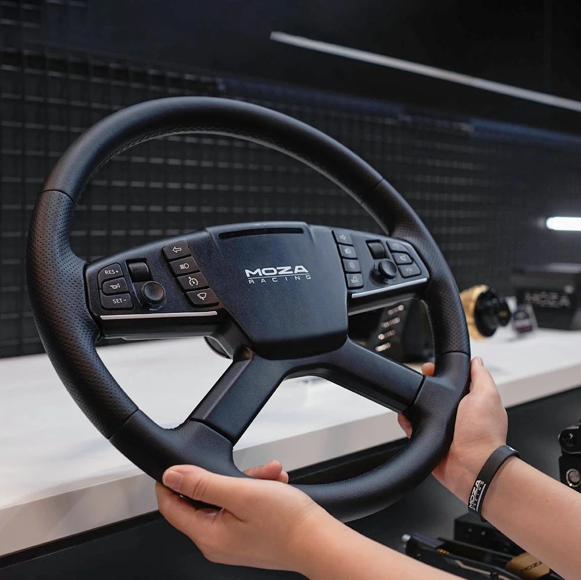 MOZA Racing TSW Truck Wheel – ETS2 Steering Wheel for PC